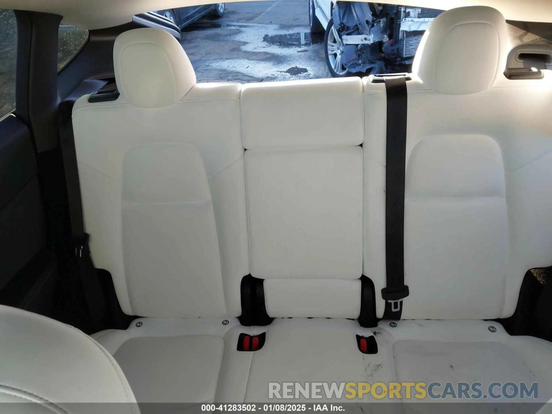 8 Фотография поврежденного автомобиля 7SAYGDEE1RF051860 TESLA MODEL Y 2024