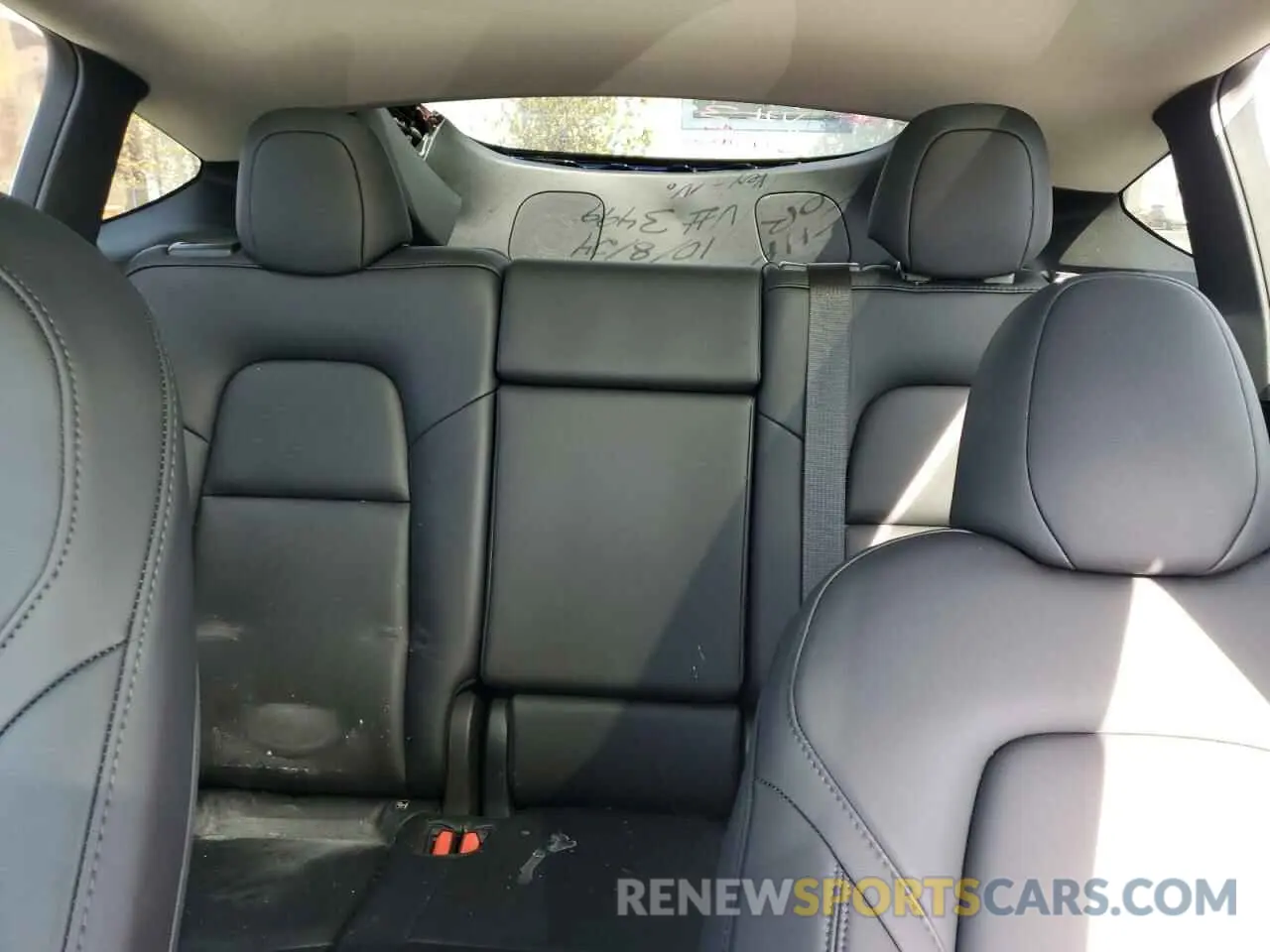 10 Фотография поврежденного автомобиля 7SAYGDEE1RF073499 TESLA MODEL Y 2024