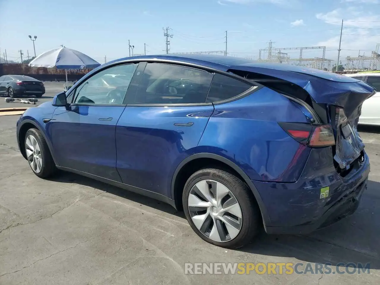 2 Фотография поврежденного автомобиля 7SAYGDEE1RF073499 TESLA MODEL Y 2024
