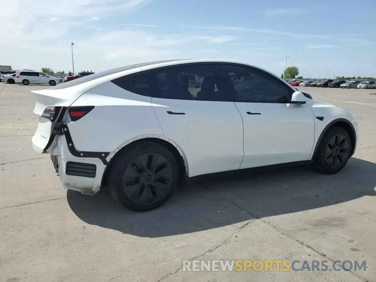 3 Photograph of a damaged car 7SAYGDEE1RF152168 TESLA MODEL Y 2024