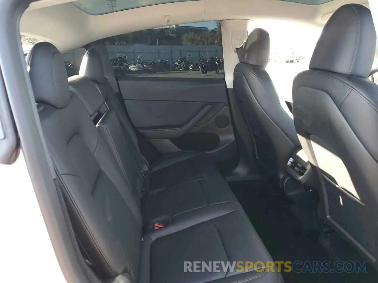 10 Фотография поврежденного автомобиля 7SAYGDEE1RF176745 TESLA MODEL Y 2024