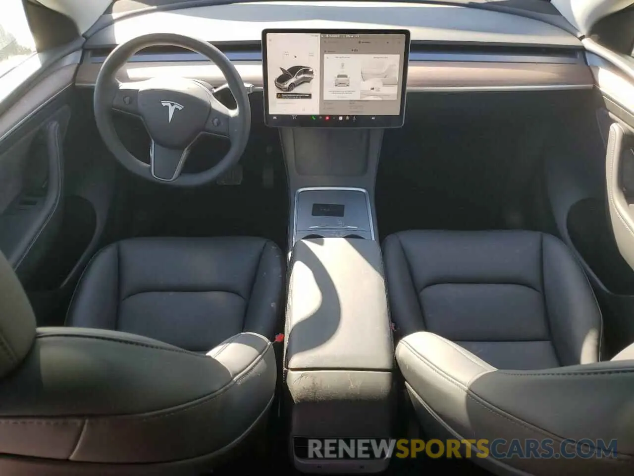 8 Photograph of a damaged car 7SAYGDEE1RF212496 TESLA MODEL Y 2024