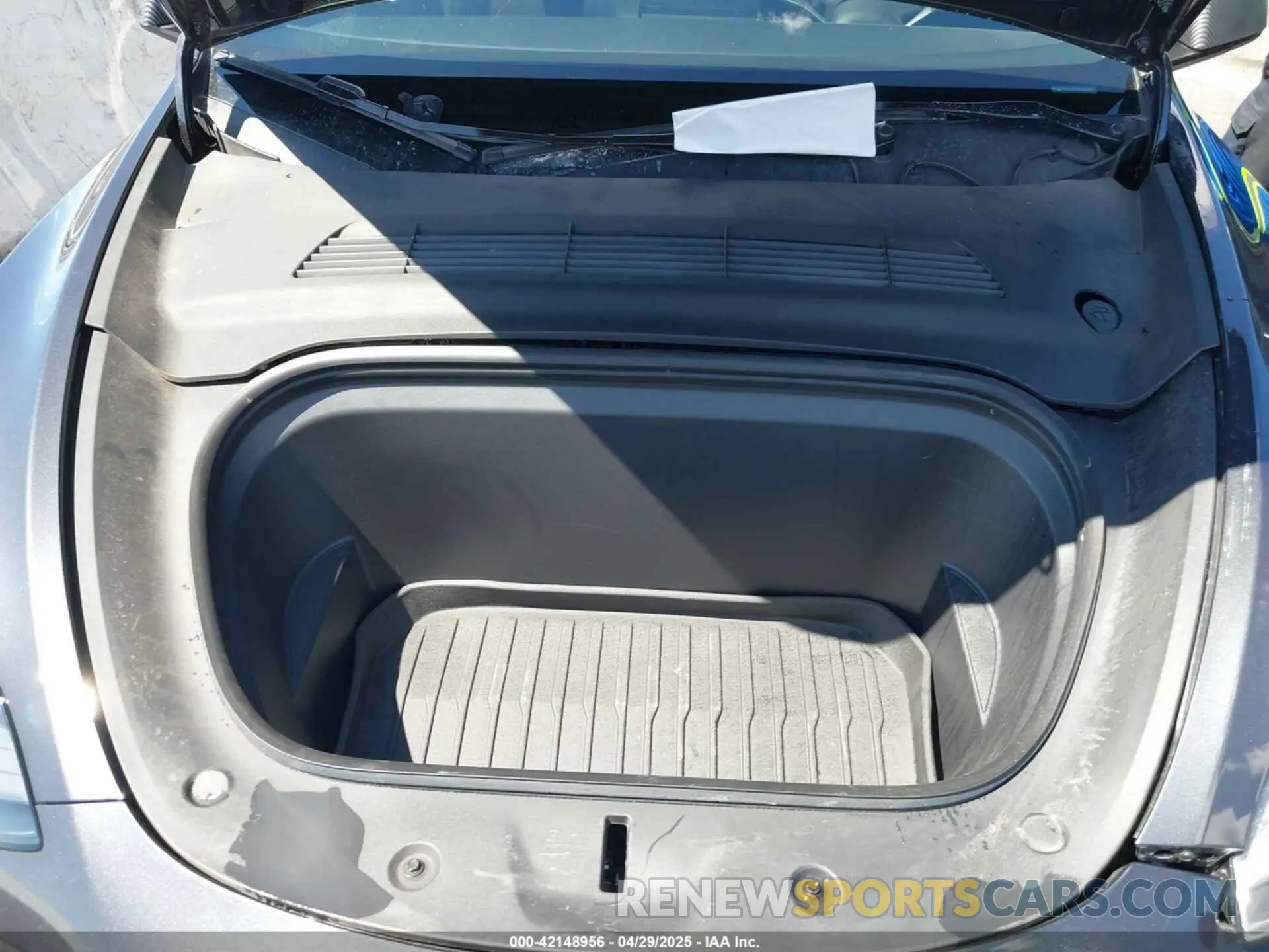 10 Фотография поврежденного автомобиля 7SAYGDEE2RA233855 TESLA MODEL Y 2024
