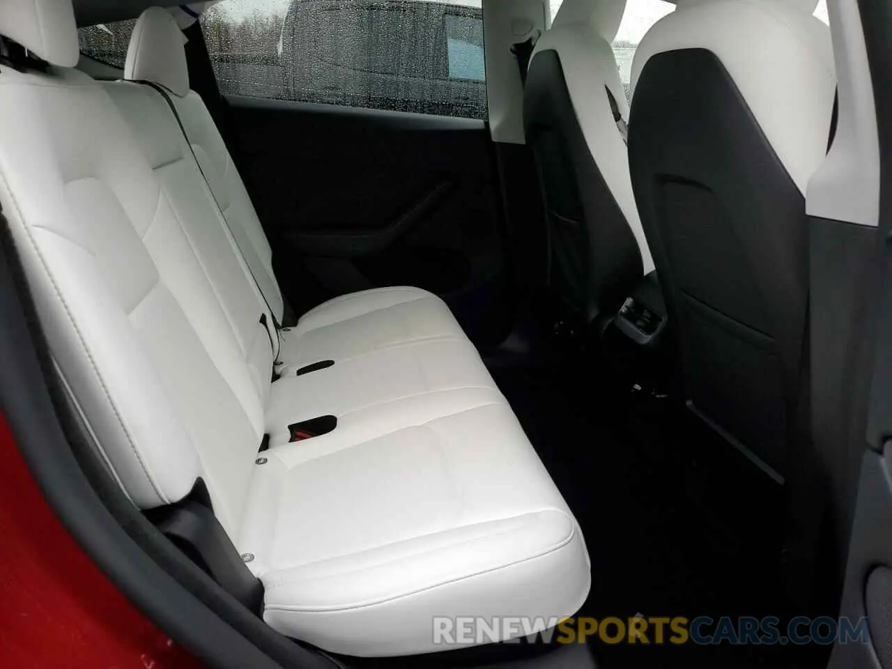 10 Фотография поврежденного автомобиля 7SAYGDEE2RA247349 TESLA MODEL Y 2024
