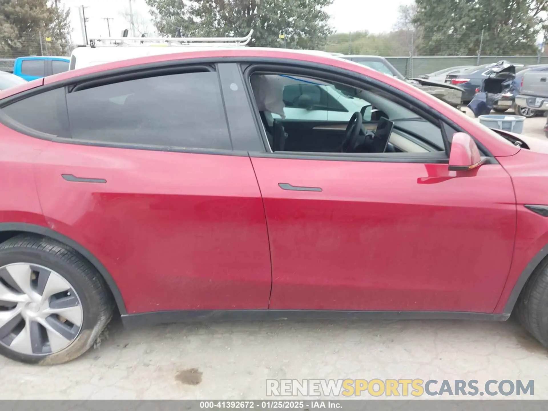 13 Фотография поврежденного автомобиля 7SAYGDEE2RA268086 TESLA MODEL Y 2024
