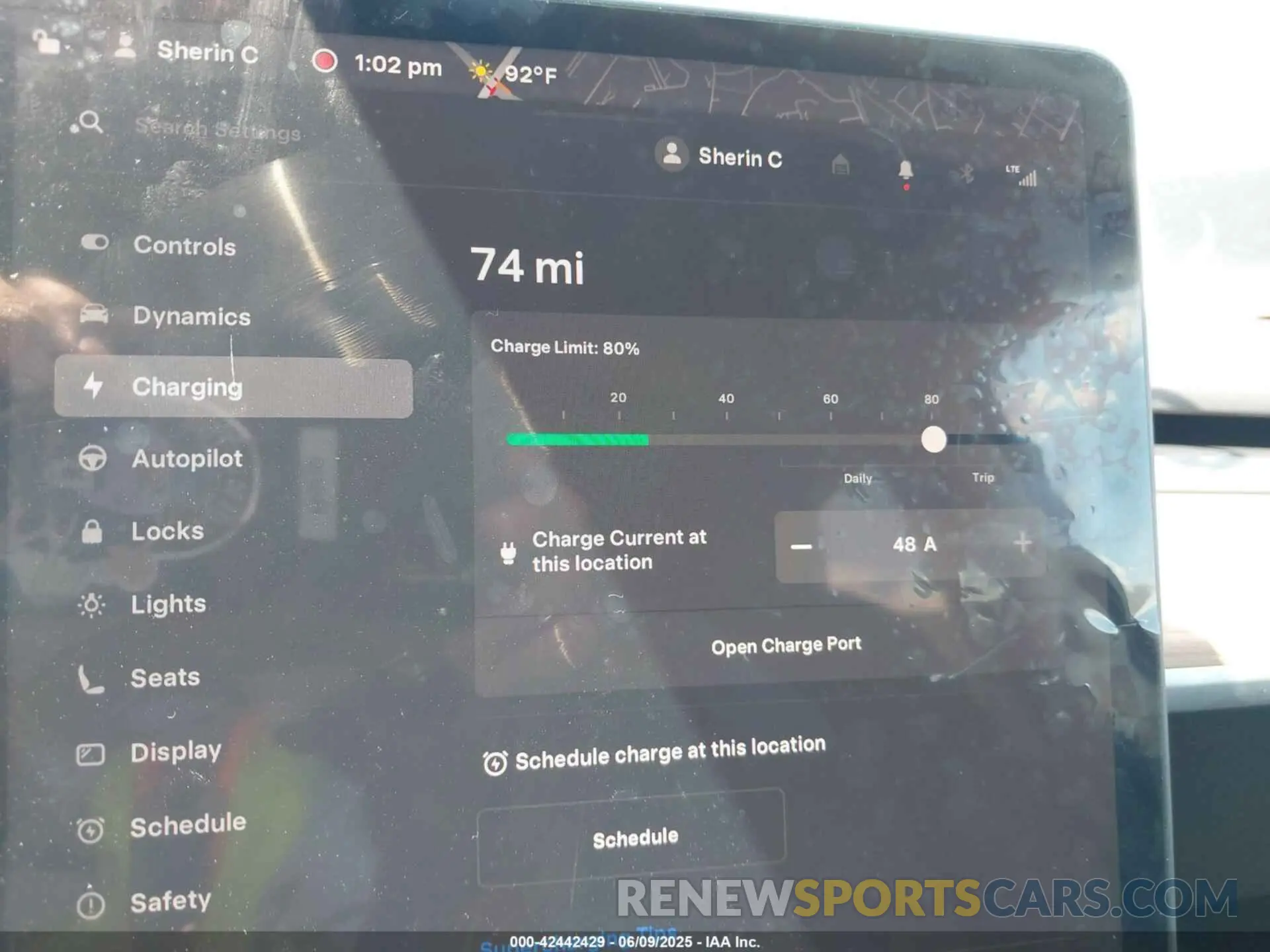 16 Photograph of a damaged car 7SAYGDEE2RA281209 TESLA MODEL Y 2024