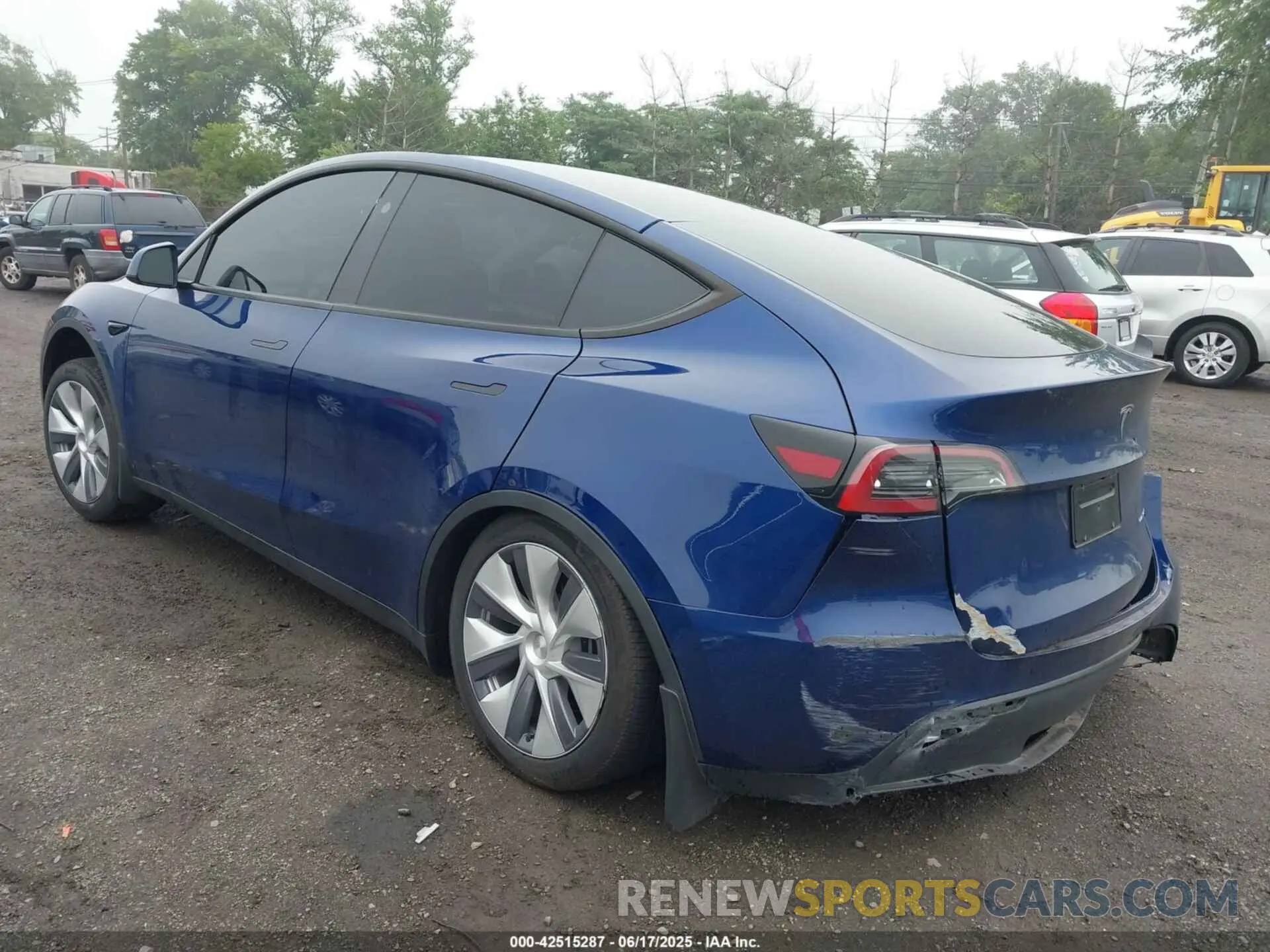 3 Фотография поврежденного автомобиля 7SAYGDEE2RA287463 TESLA MODEL Y 2024