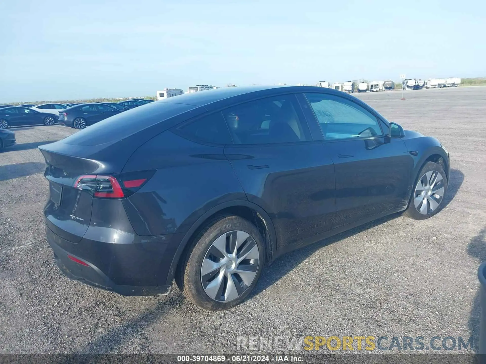4 Фотография поврежденного автомобиля 7SAYGDEE2RA287995 TESLA MODEL Y 2024