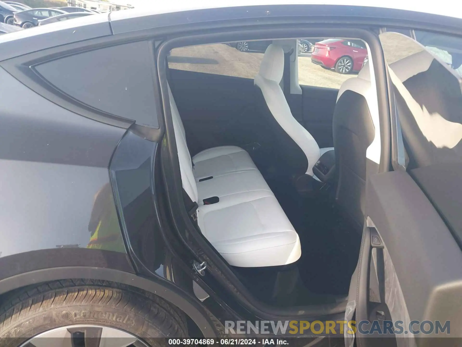 8 Фотография поврежденного автомобиля 7SAYGDEE2RA287995 TESLA MODEL Y 2024