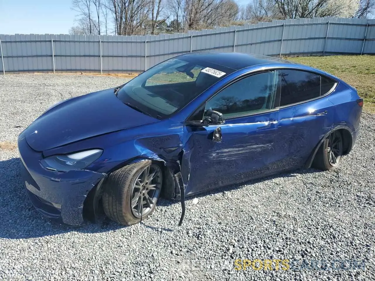 1 Photograph of a damaged car 7SAYGDEE2RA295983 TESLA MODEL Y 2024