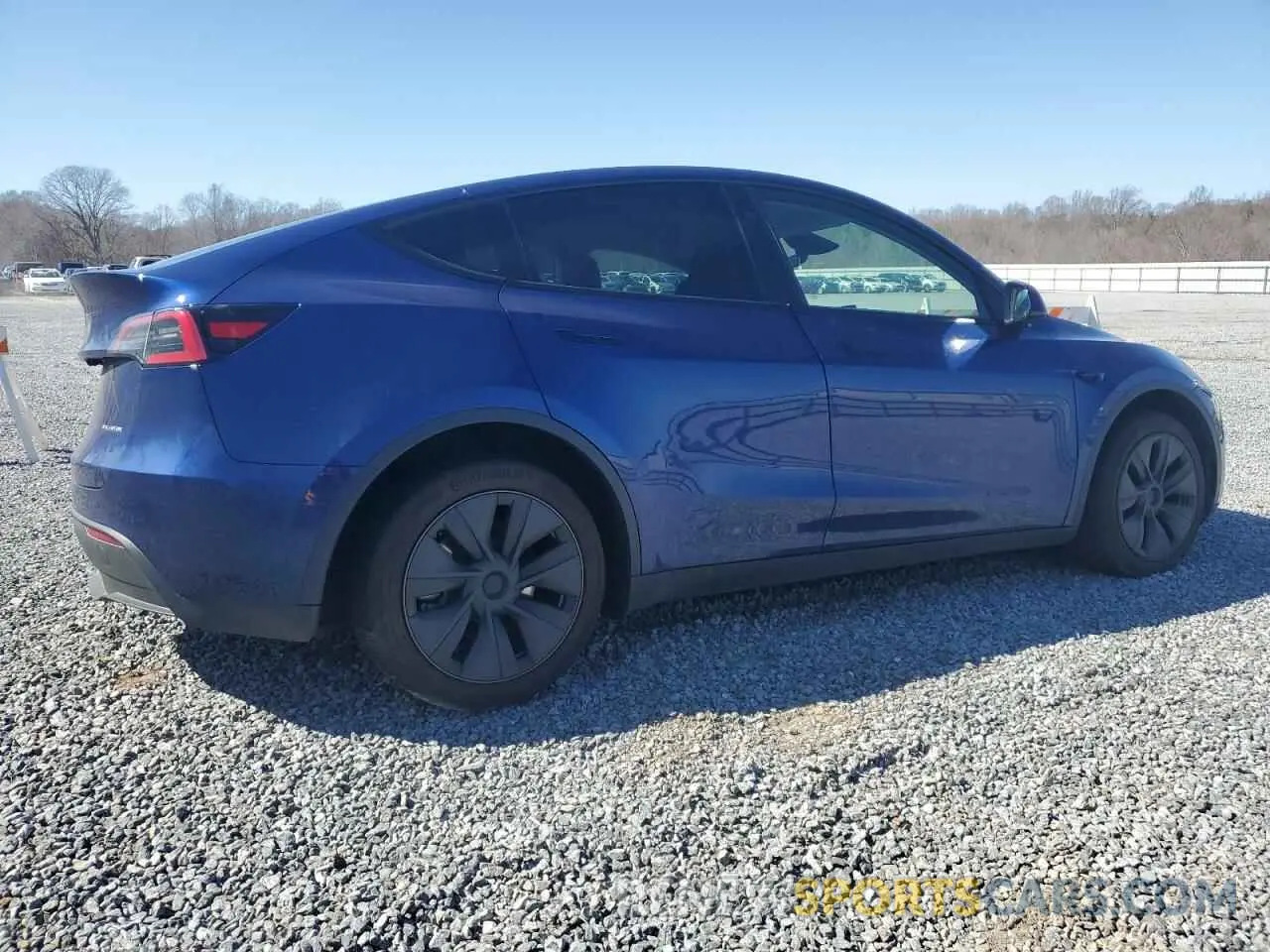 3 Photograph of a damaged car 7SAYGDEE2RA295983 TESLA MODEL Y 2024