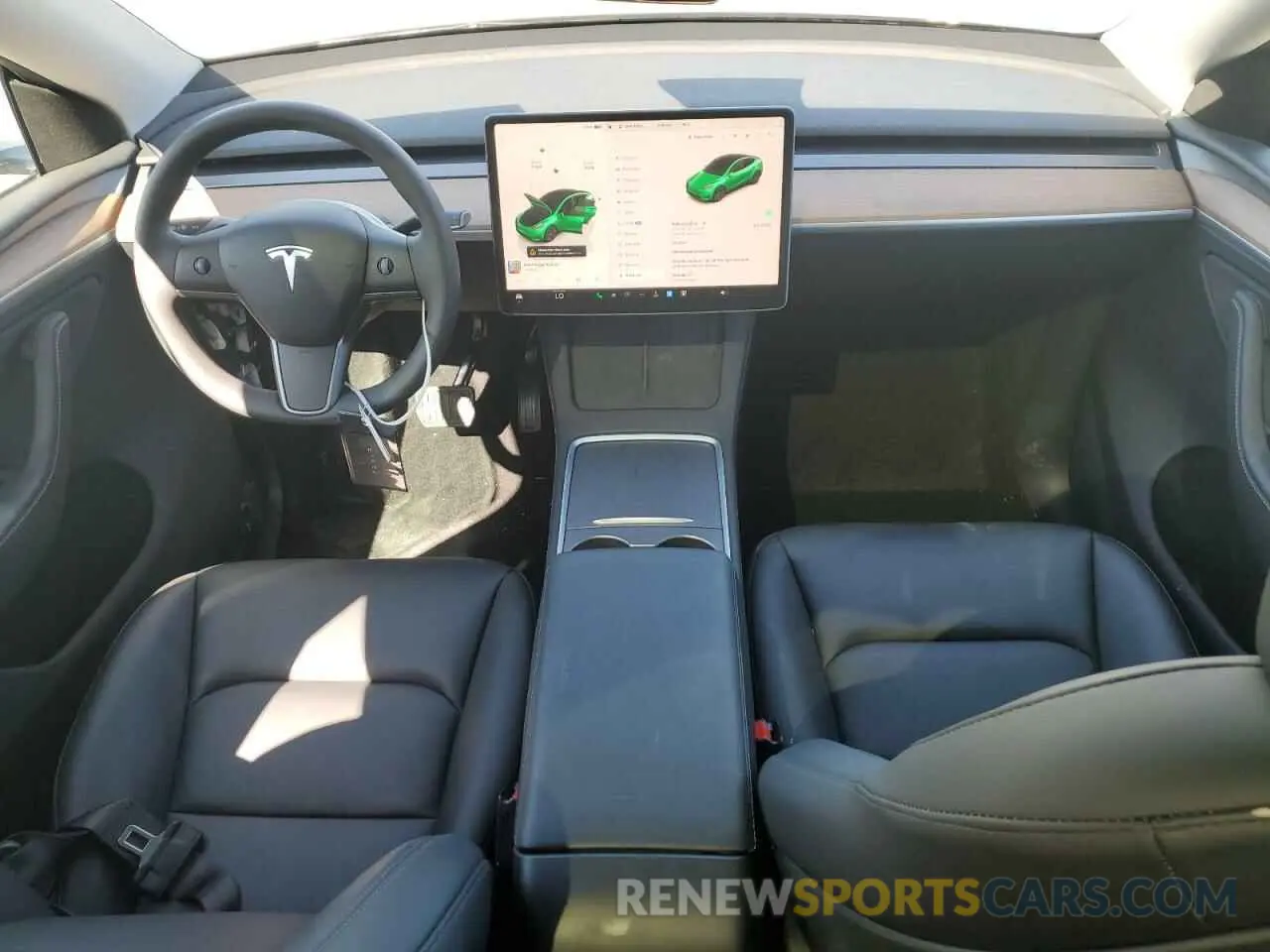 8 Photograph of a damaged car 7SAYGDEE2RA295983 TESLA MODEL Y 2024