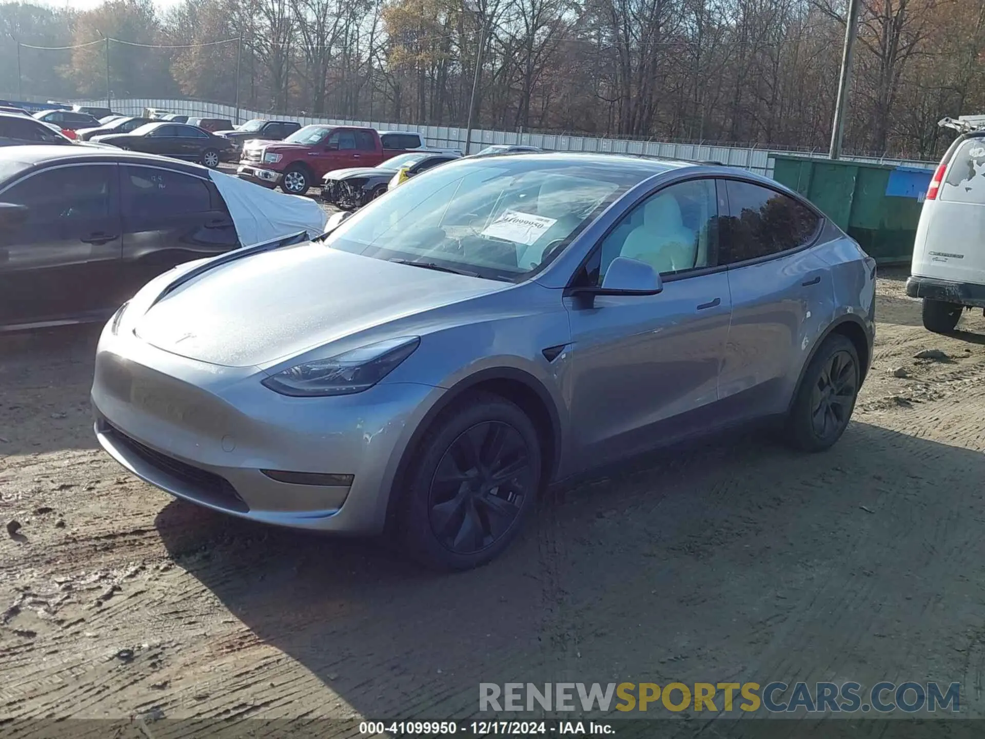 2 Photograph of a damaged car 7SAYGDEE2RA324530 TESLA MODEL Y 2024