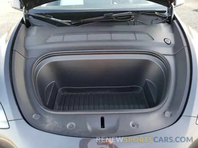 12 Photograph of a damaged car 7SAYGDEE2RF003347 TESLA MODEL Y 2024