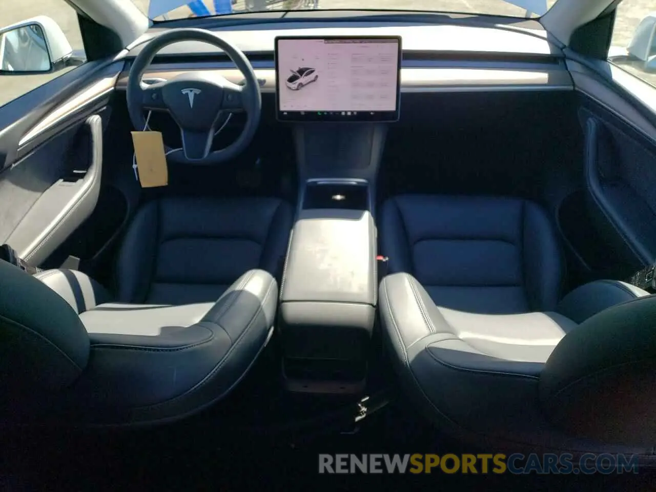 8 Photograph of a damaged car 7SAYGDEE2RF004899 TESLA MODEL Y 2024