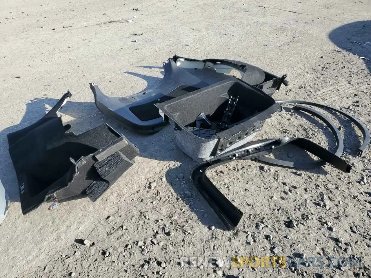 12 Фотография поврежденного автомобиля 7SAYGDEE2RF127361 TESLA MODEL Y 2024