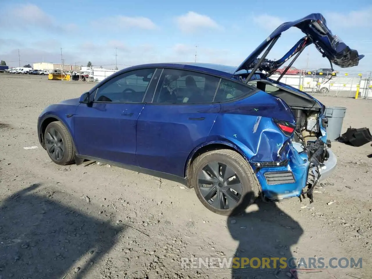 2 Фотография поврежденного автомобиля 7SAYGDEE2RF127361 TESLA MODEL Y 2024