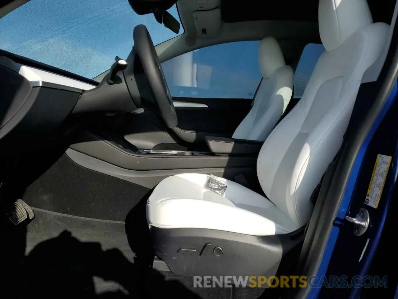 7 Фотография поврежденного автомобиля 7SAYGDEE2RF127361 TESLA MODEL Y 2024