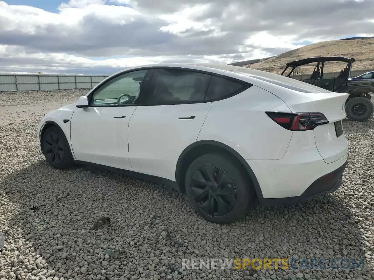 2 Фотография поврежденного автомобиля 7SAYGDEE2RF130499 TESLA MODEL Y 2024