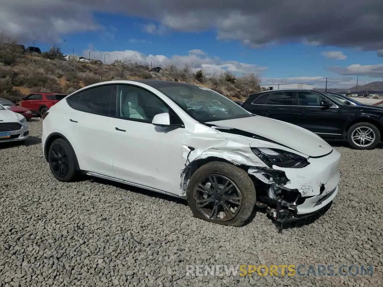 4 Фотография поврежденного автомобиля 7SAYGDEE2RF130499 TESLA MODEL Y 2024
