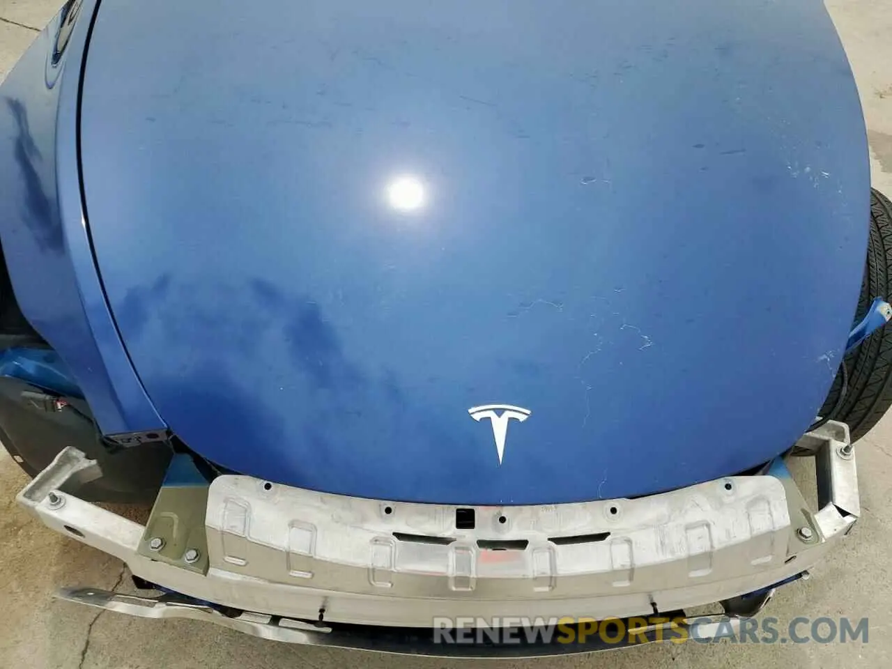 12 Photograph of a damaged car 7SAYGDEE2RF986014 TESLA MODEL Y 2024