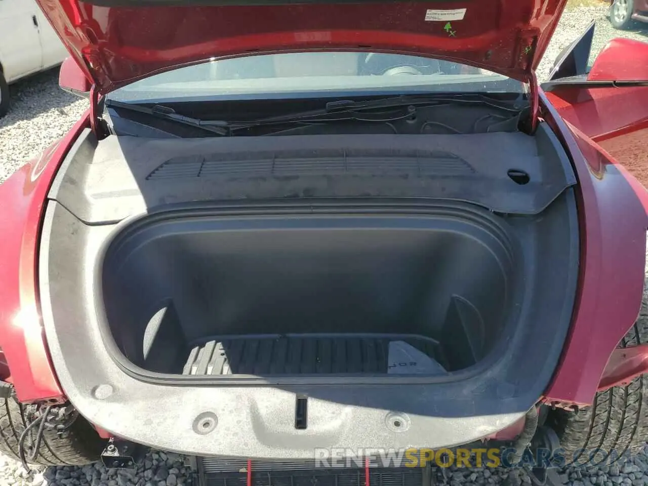 12 Photograph of a damaged car 7SAYGDEE2RF988958 TESLA MODEL Y 2024