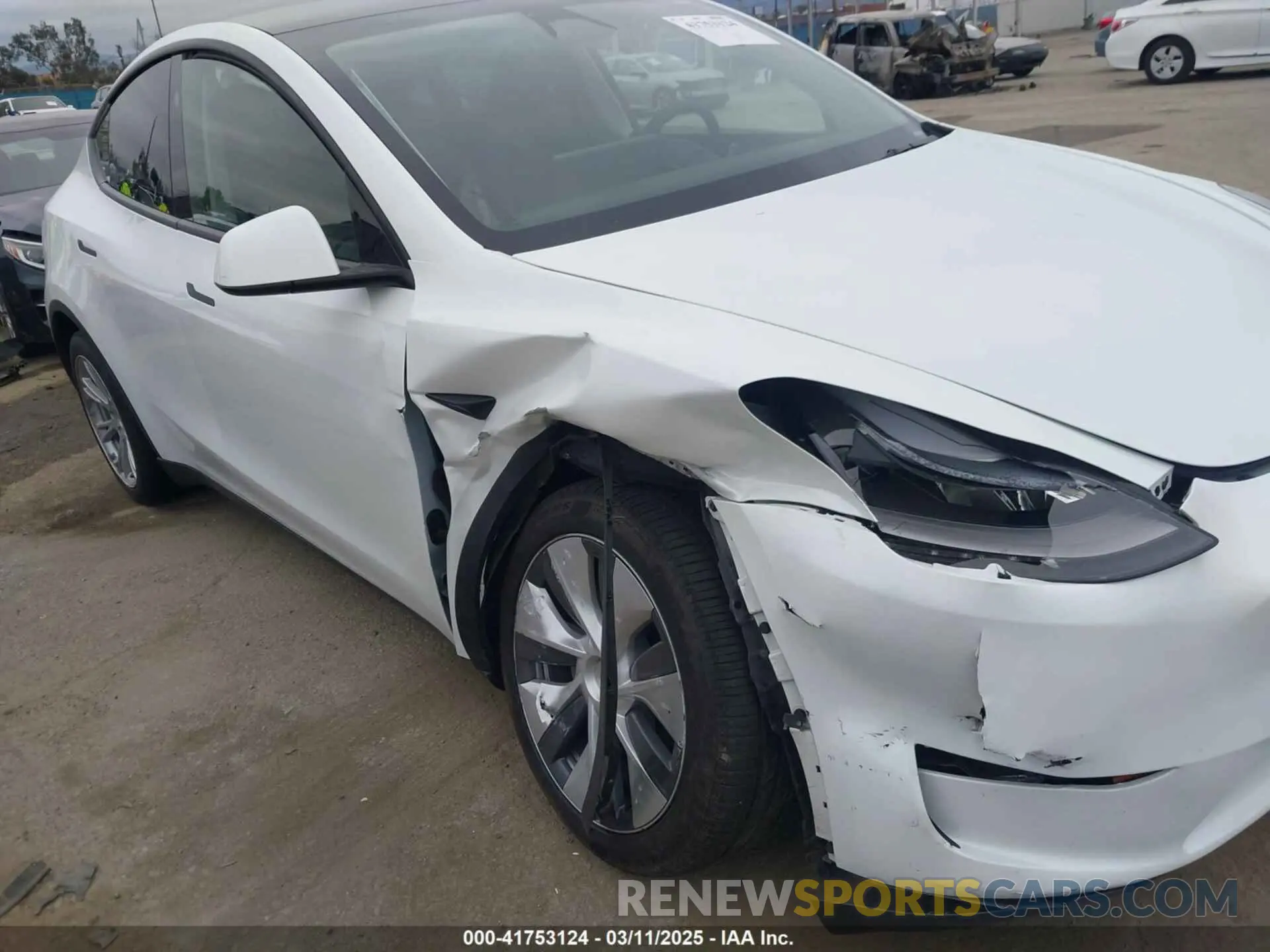 6 Фотография поврежденного автомобиля 7SAYGDEE3RA232293 TESLA MODEL Y 2024