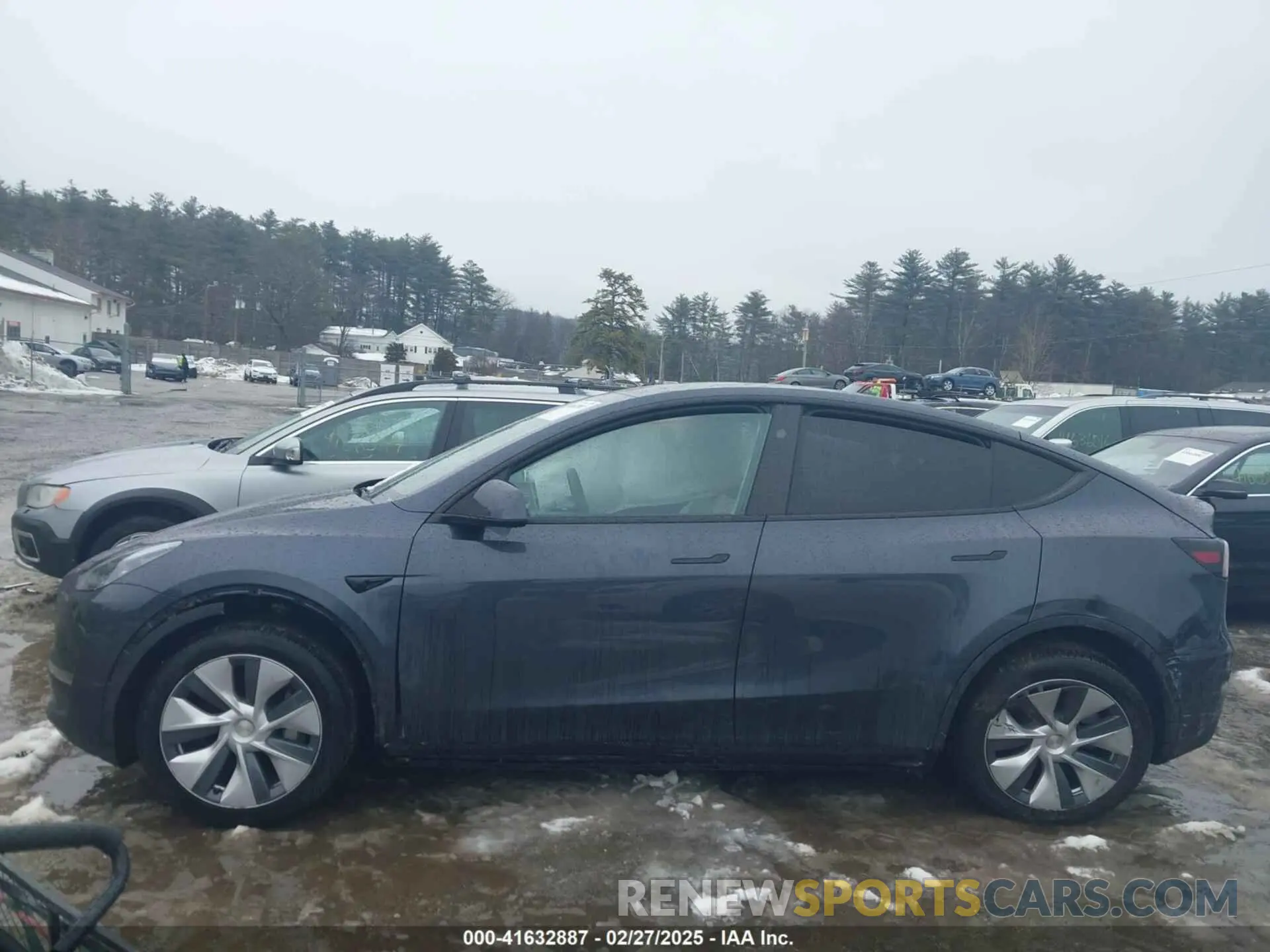 13 Фотография поврежденного автомобиля 7SAYGDEE3RA239499 TESLA MODEL Y 2024