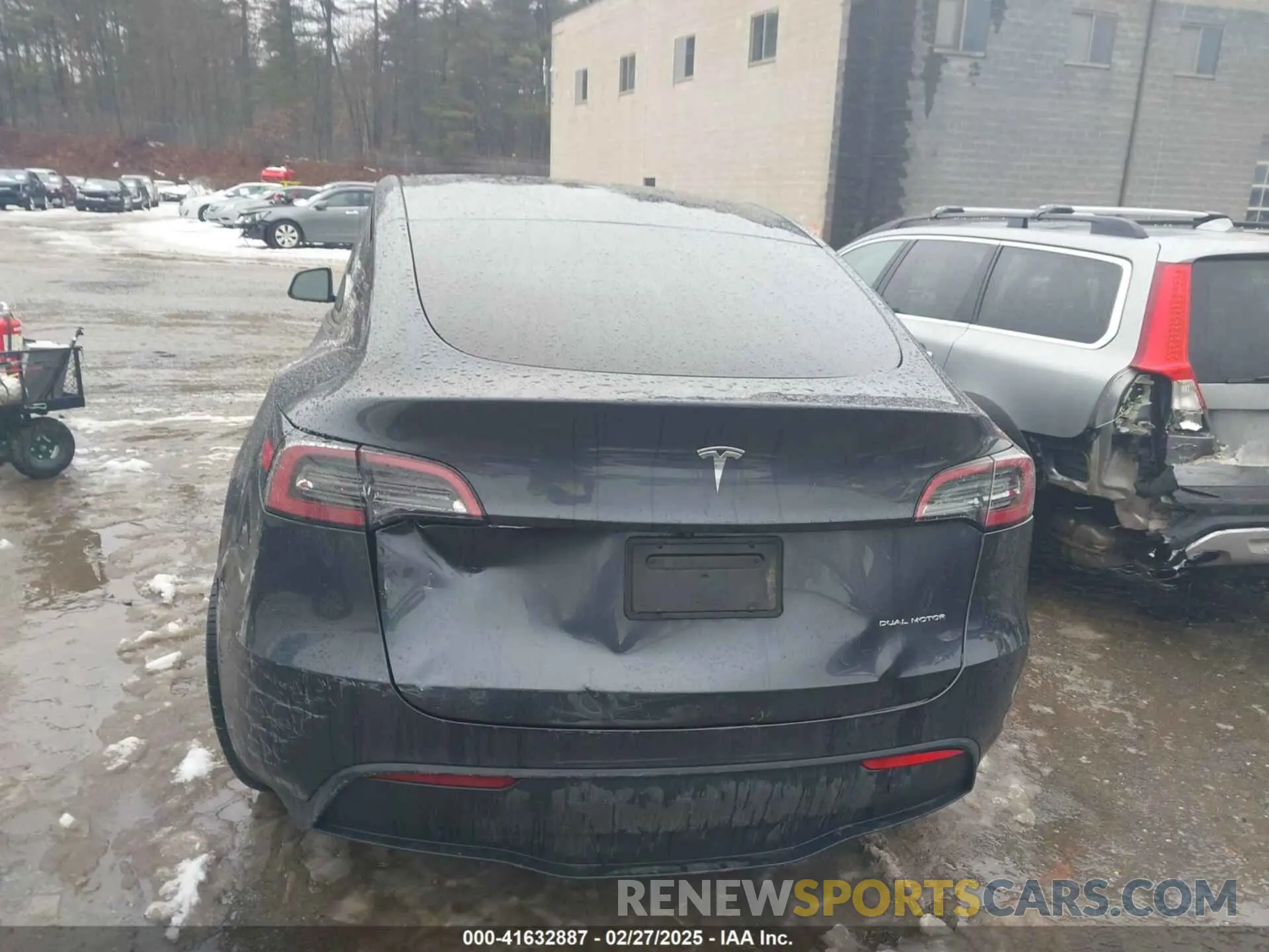 15 Фотография поврежденного автомобиля 7SAYGDEE3RA239499 TESLA MODEL Y 2024