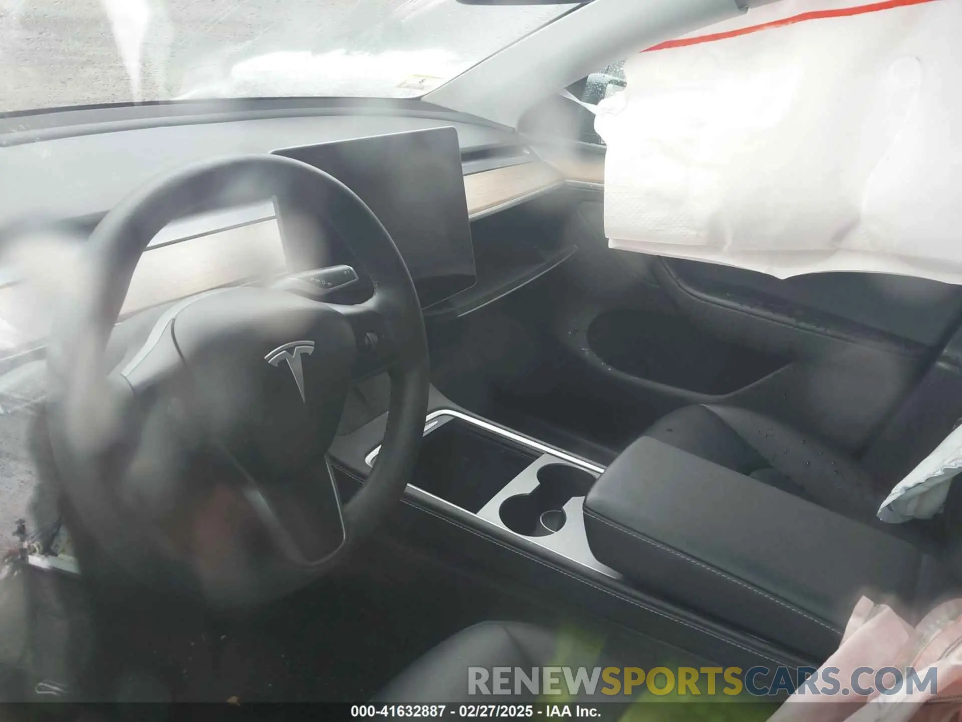 7 Фотография поврежденного автомобиля 7SAYGDEE3RA239499 TESLA MODEL Y 2024