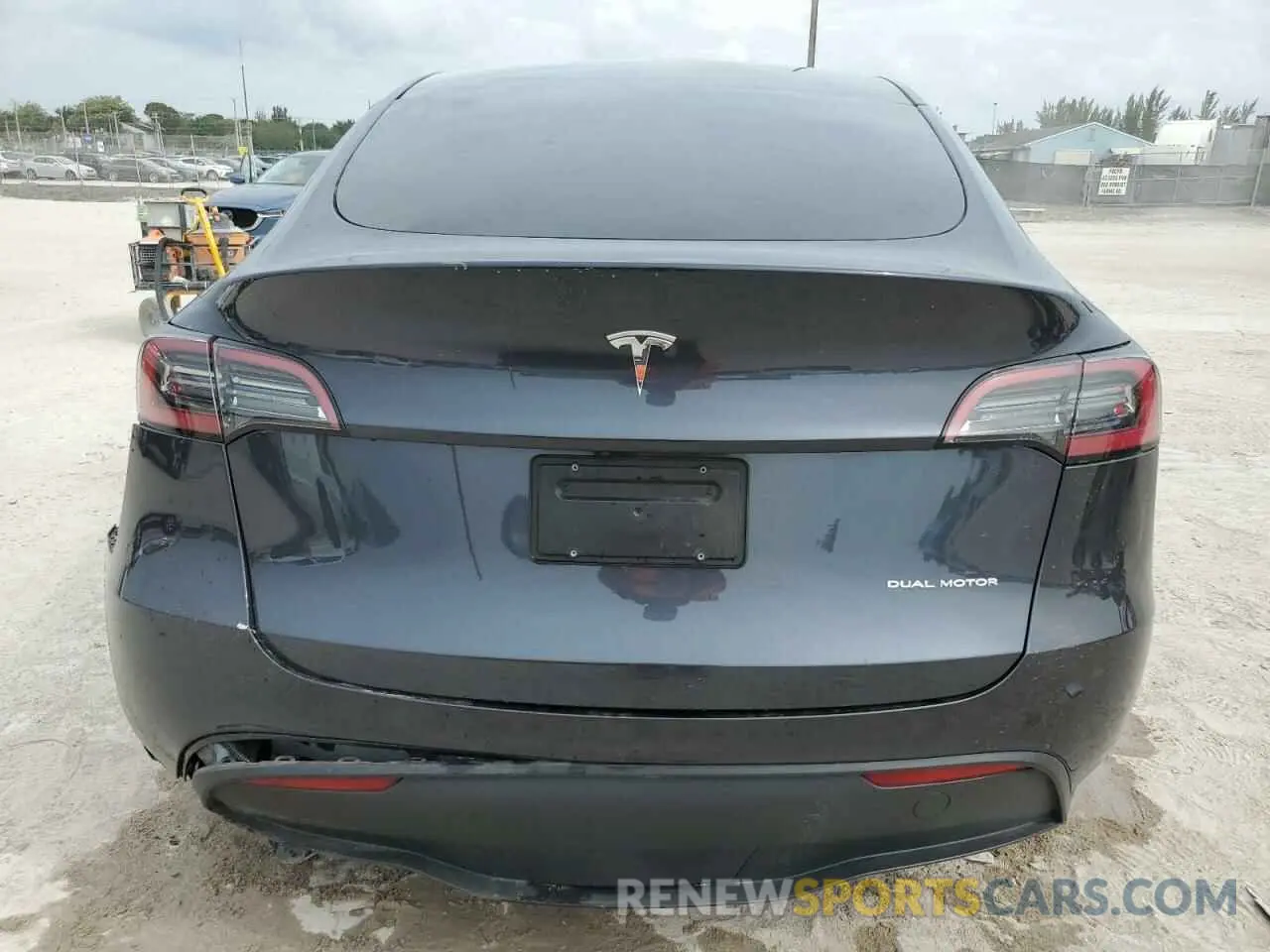 6 Фотография поврежденного автомобиля 7SAYGDEE3RA253354 TESLA MODEL Y 2024