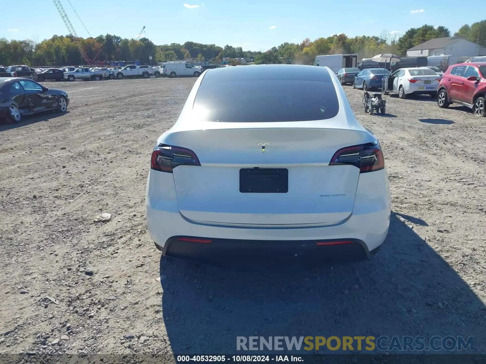 16 Фотография поврежденного автомобиля 7SAYGDEE3RA274687 TESLA MODEL Y 2024