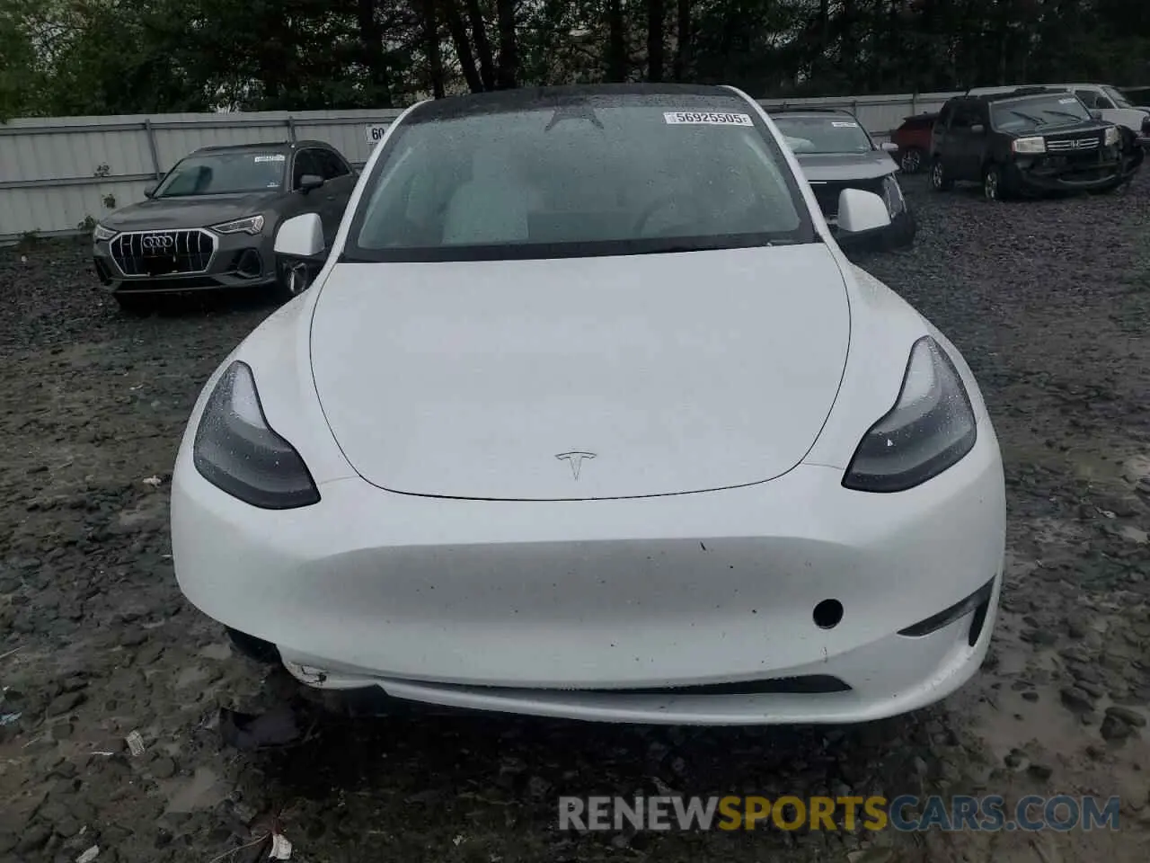5 Photograph of a damaged car 7SAYGDEE3RA283311 TESLA MODEL Y 2024