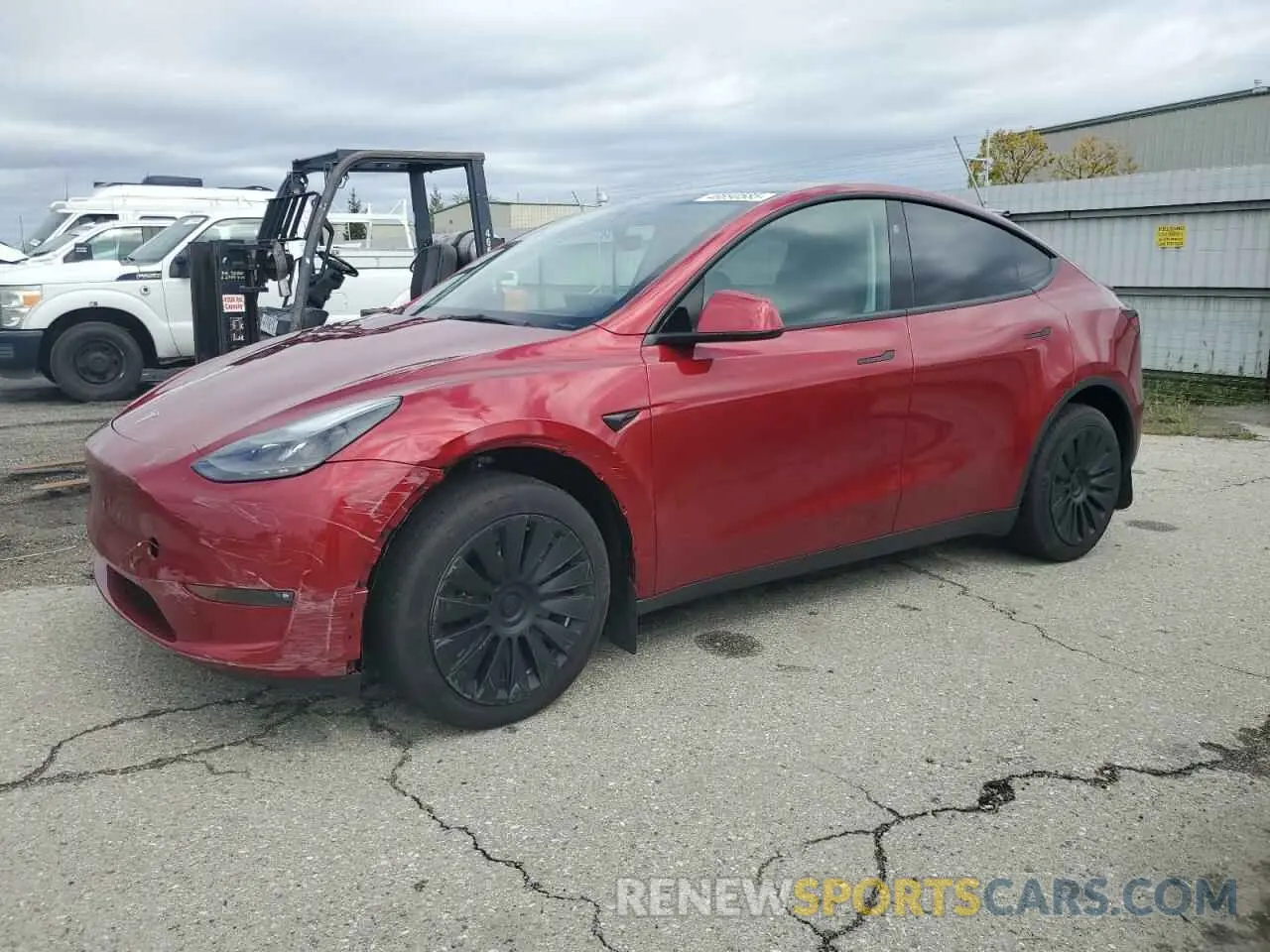 1 Photograph of a damaged car 7SAYGDEE3RF046322 TESLA MODEL Y 2024