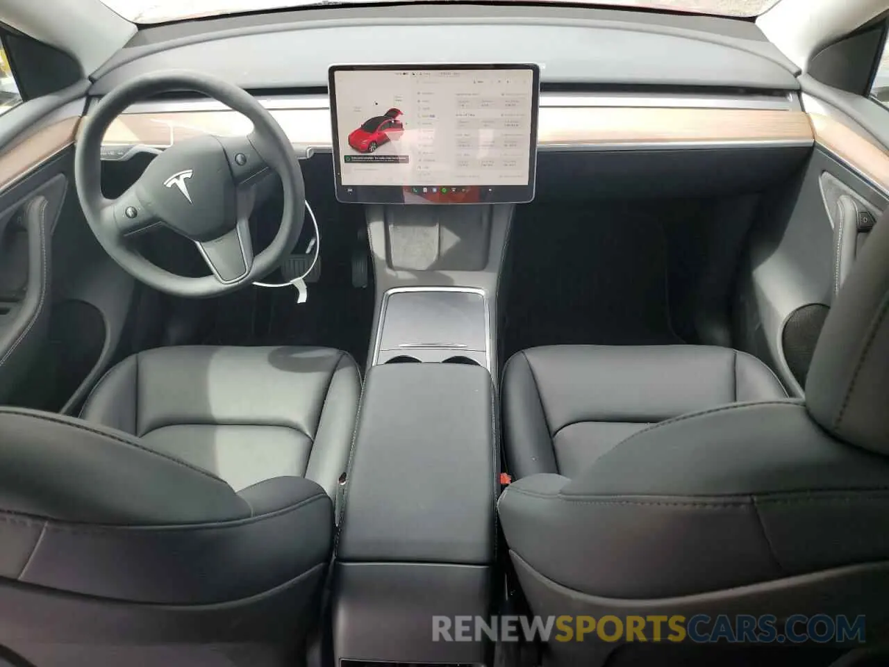 8 Photograph of a damaged car 7SAYGDEE3RF046322 TESLA MODEL Y 2024