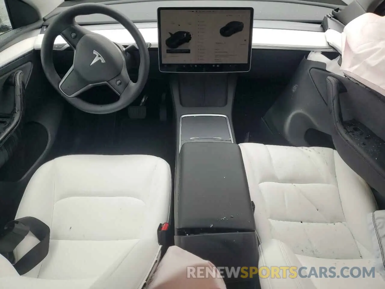8 Photograph of a damaged car 7SAYGDEE3RF170509 TESLA MODEL Y 2024