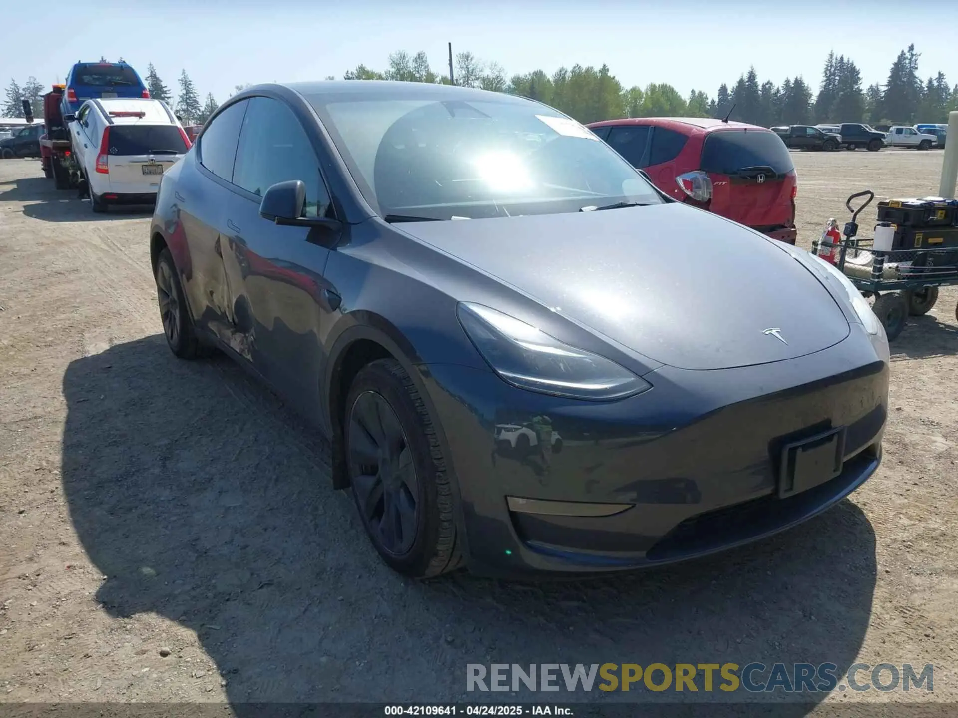 1 Фотография поврежденного автомобиля 7SAYGDEE3RF177458 TESLA MODEL Y 2024