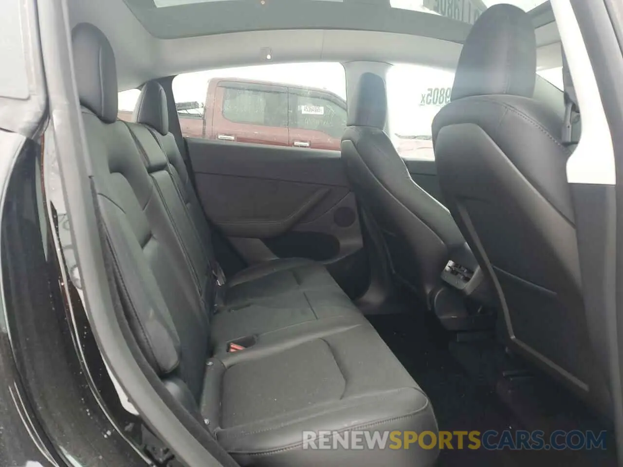 10 Фотография поврежденного автомобиля 7SAYGDEE3RF178884 TESLA MODEL Y 2024
