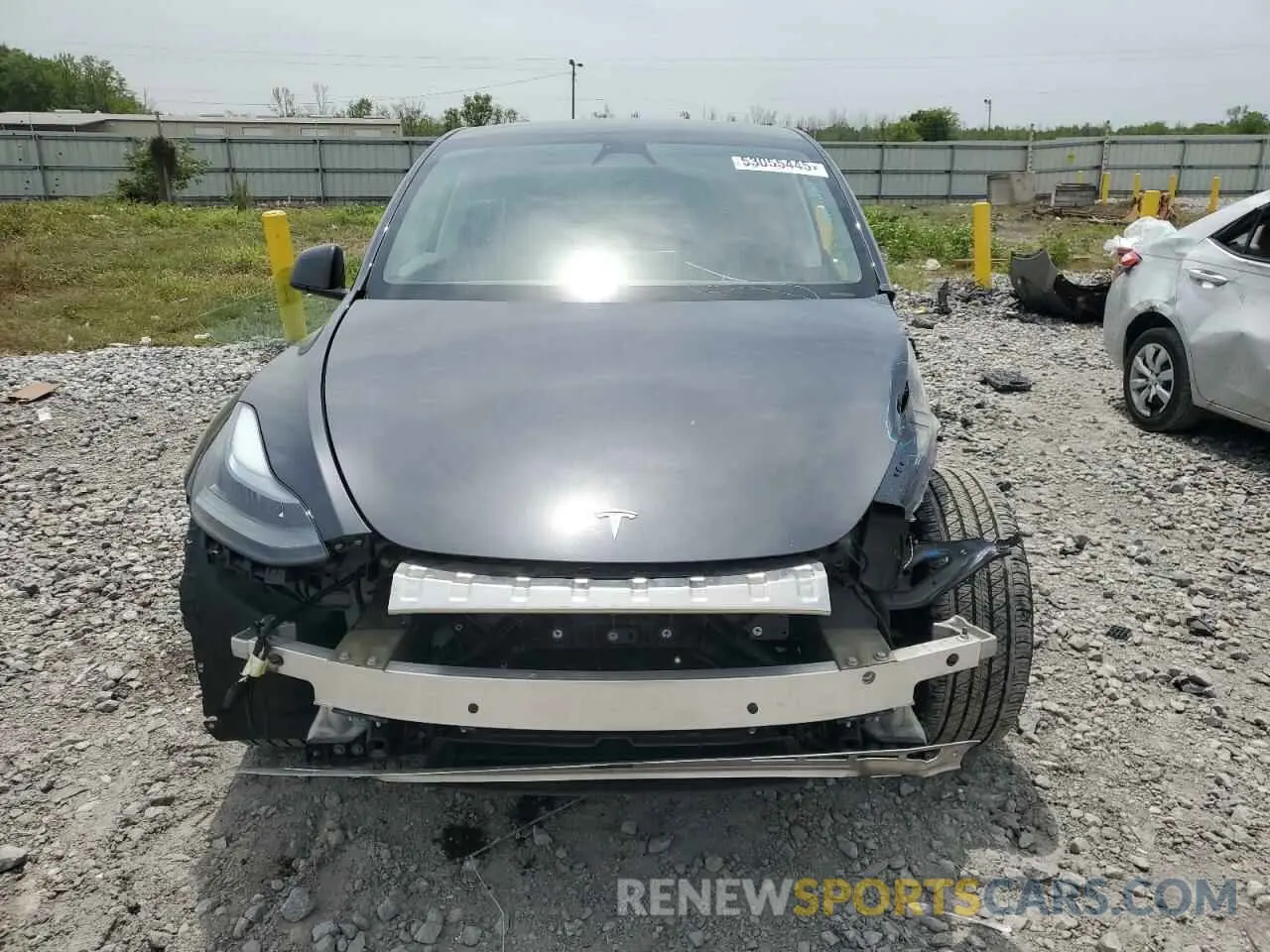5 Photograph of a damaged car 7SAYGDEE3RF994087 TESLA MODEL Y 2024