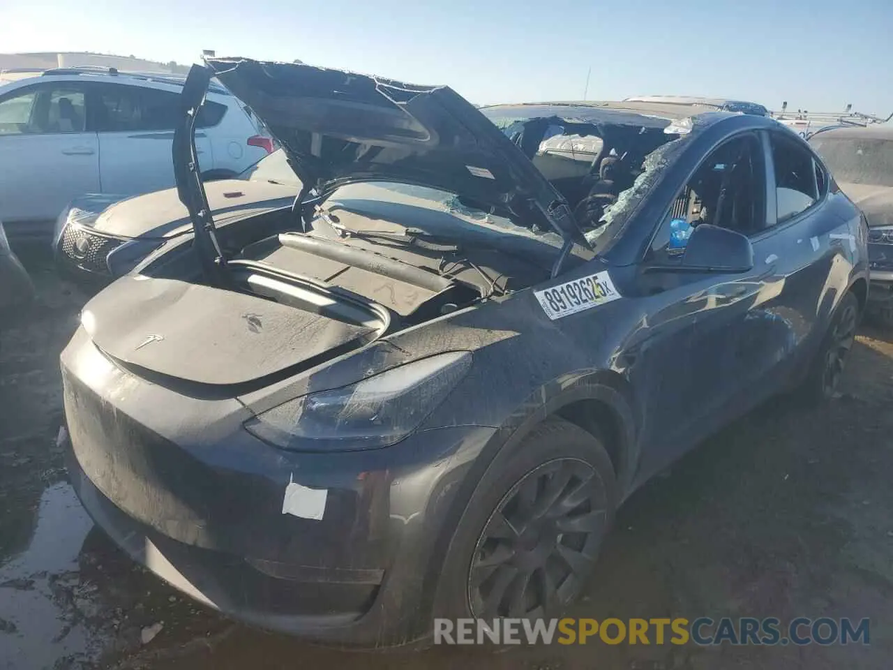 1 Photograph of a damaged car 7SAYGDEE4RA223599 TESLA MODEL Y 2024