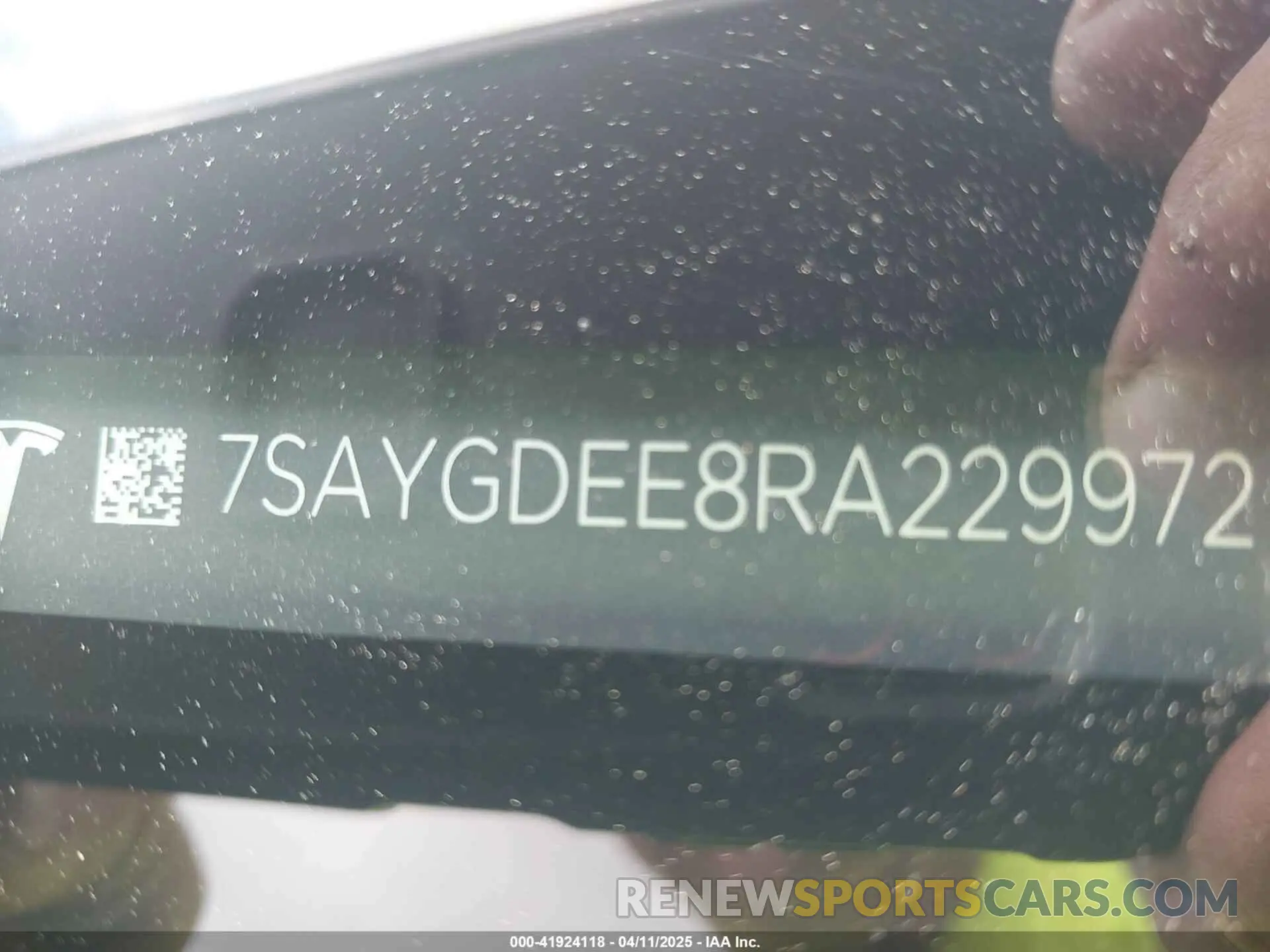 9 Фотография поврежденного автомобиля 7SAYGDEE4RA224106 TESLA MODEL Y 2024