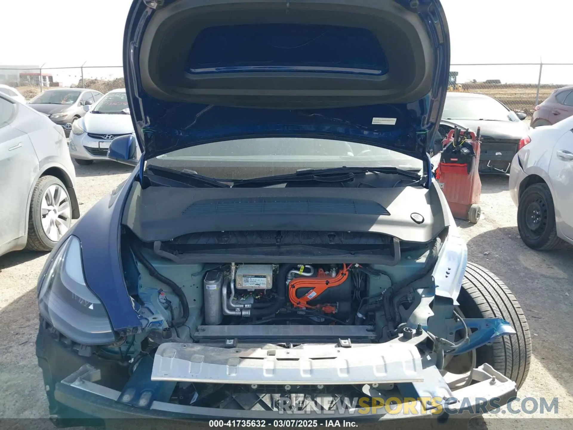 10 Фотография поврежденного автомобиля 7SAYGDEE4RA247417 TESLA MODEL Y 2024