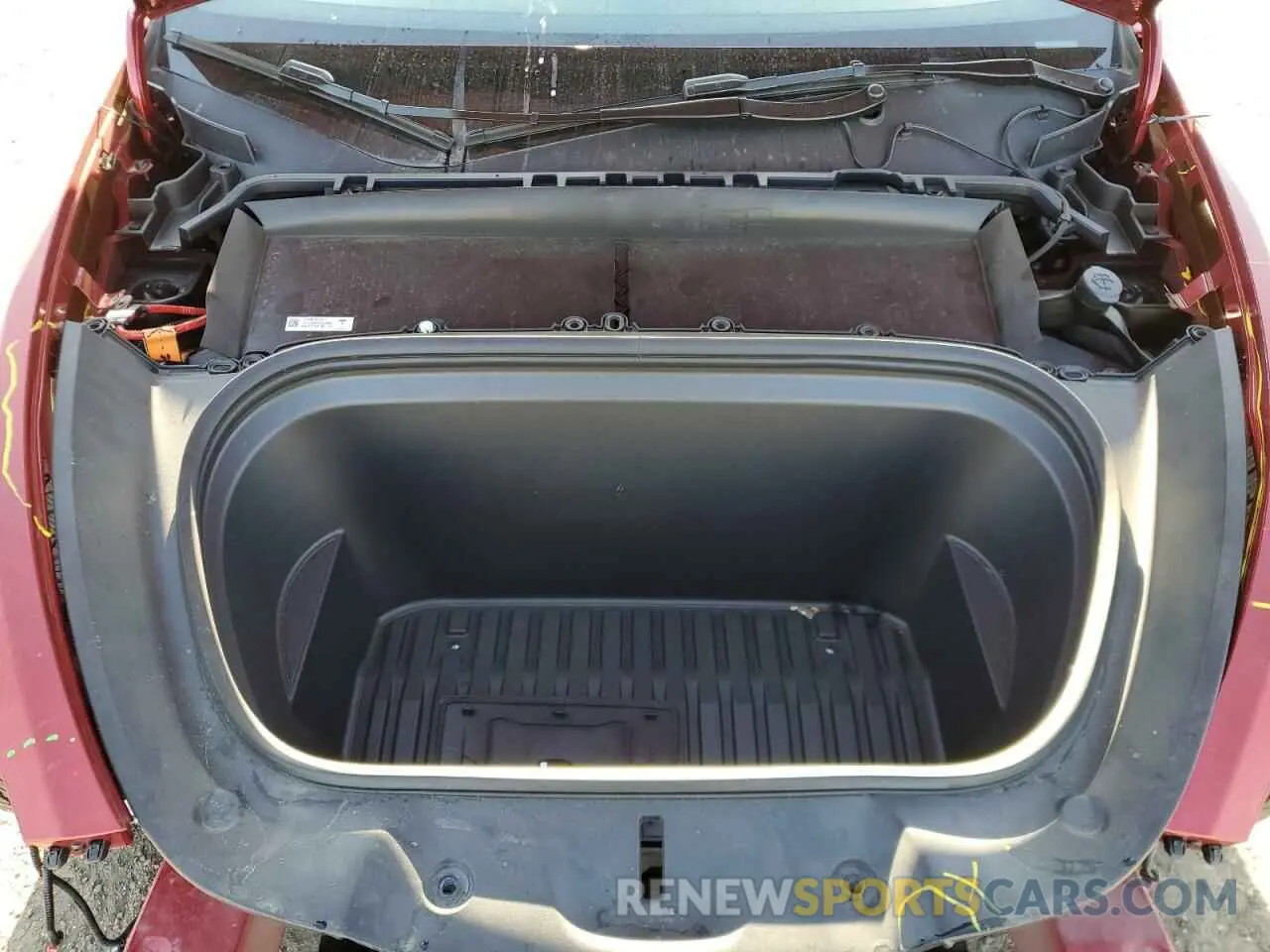 12 Photograph of a damaged car 7SAYGDEE4RA257722 TESLA MODEL Y 2024