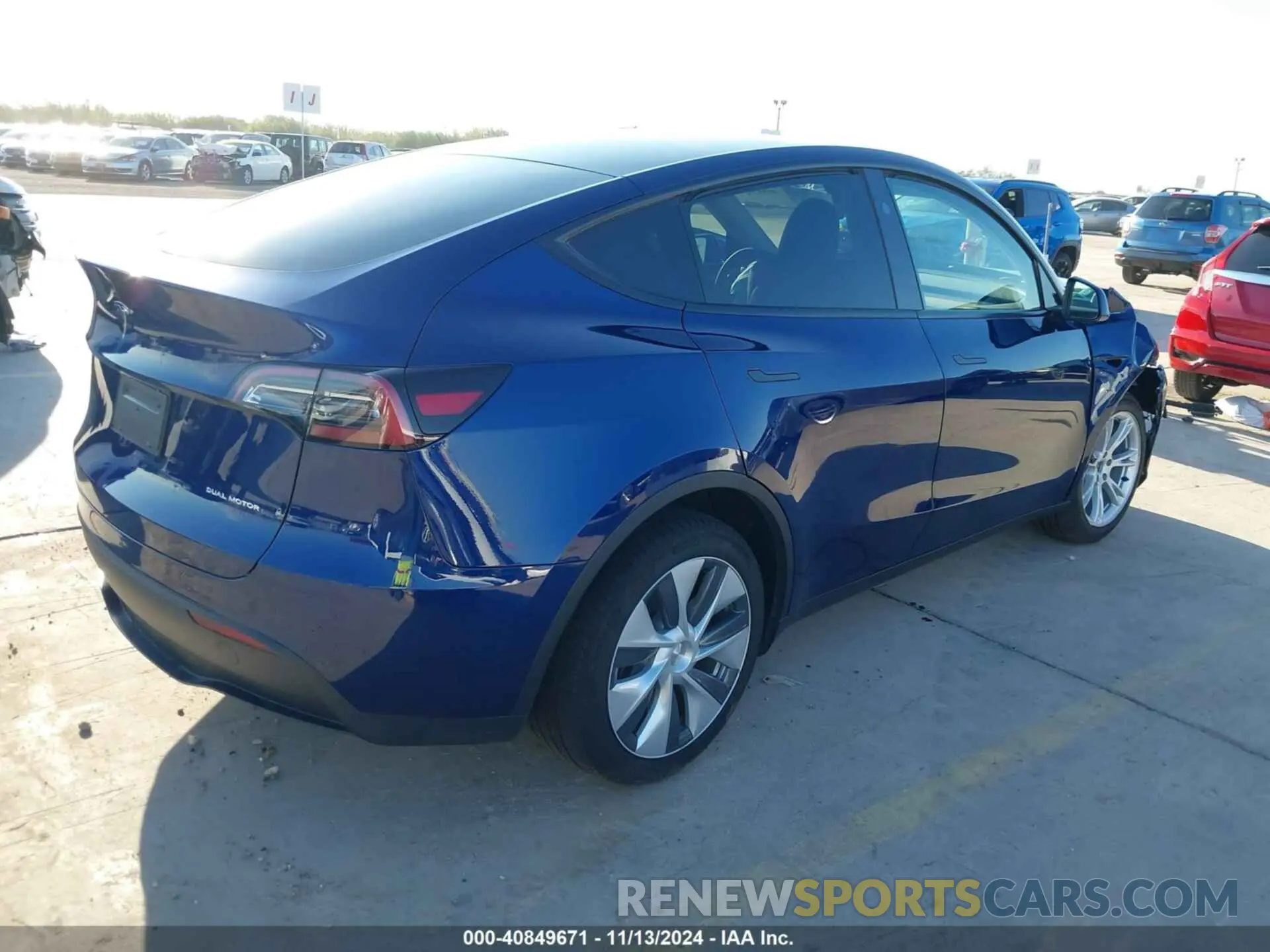 4 Фотография поврежденного автомобиля 7SAYGDEE4RA278182 TESLA MODEL Y 2024