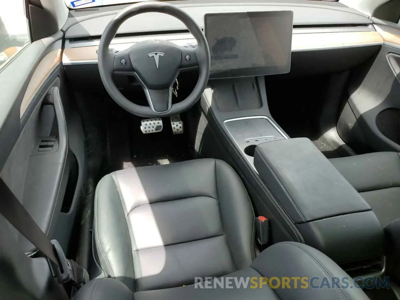 8 Фотография поврежденного автомобиля 7SAYGDEE4RA316722 TESLA MODEL Y 2024