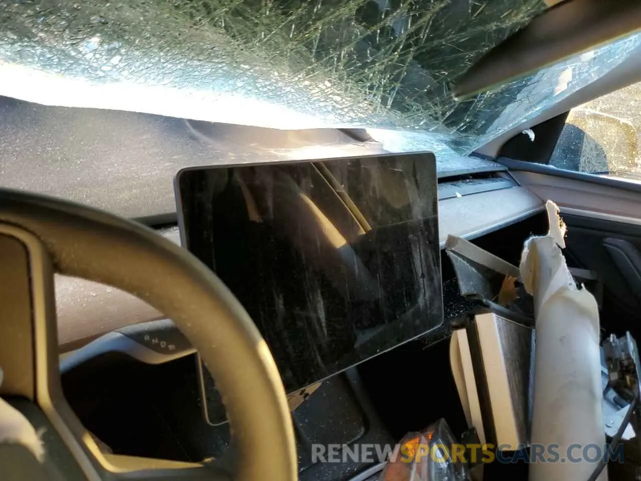 9 Фотография поврежденного автомобиля 7SAYGDEE4RA319880 TESLA MODEL Y 2024