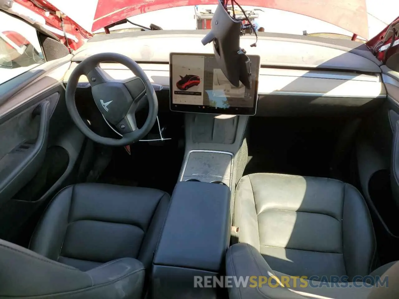8 Photograph of a damaged car 7SAYGDEE4RF056552 TESLA MODEL Y 2024