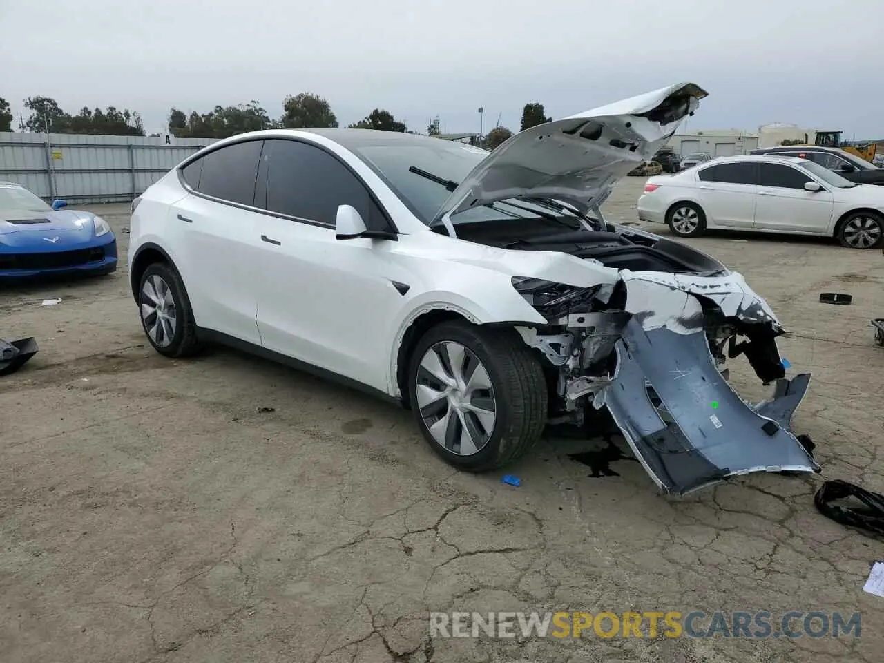 4 Фотография поврежденного автомобиля 7SAYGDEE4RF070760 TESLA MODEL Y 2024
