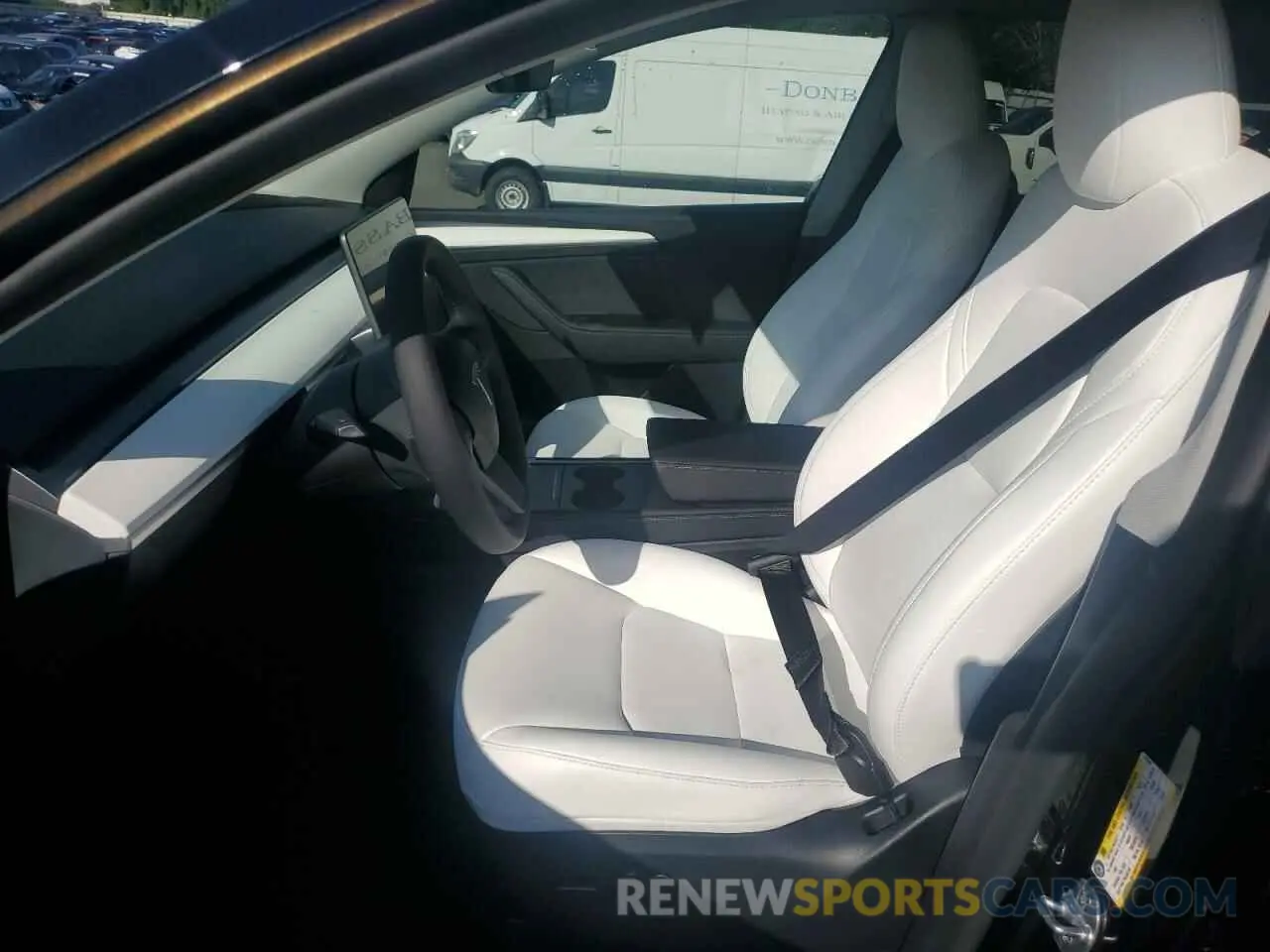7 Фотография поврежденного автомобиля 7SAYGDEE4RF075098 TESLA MODEL Y 2024
