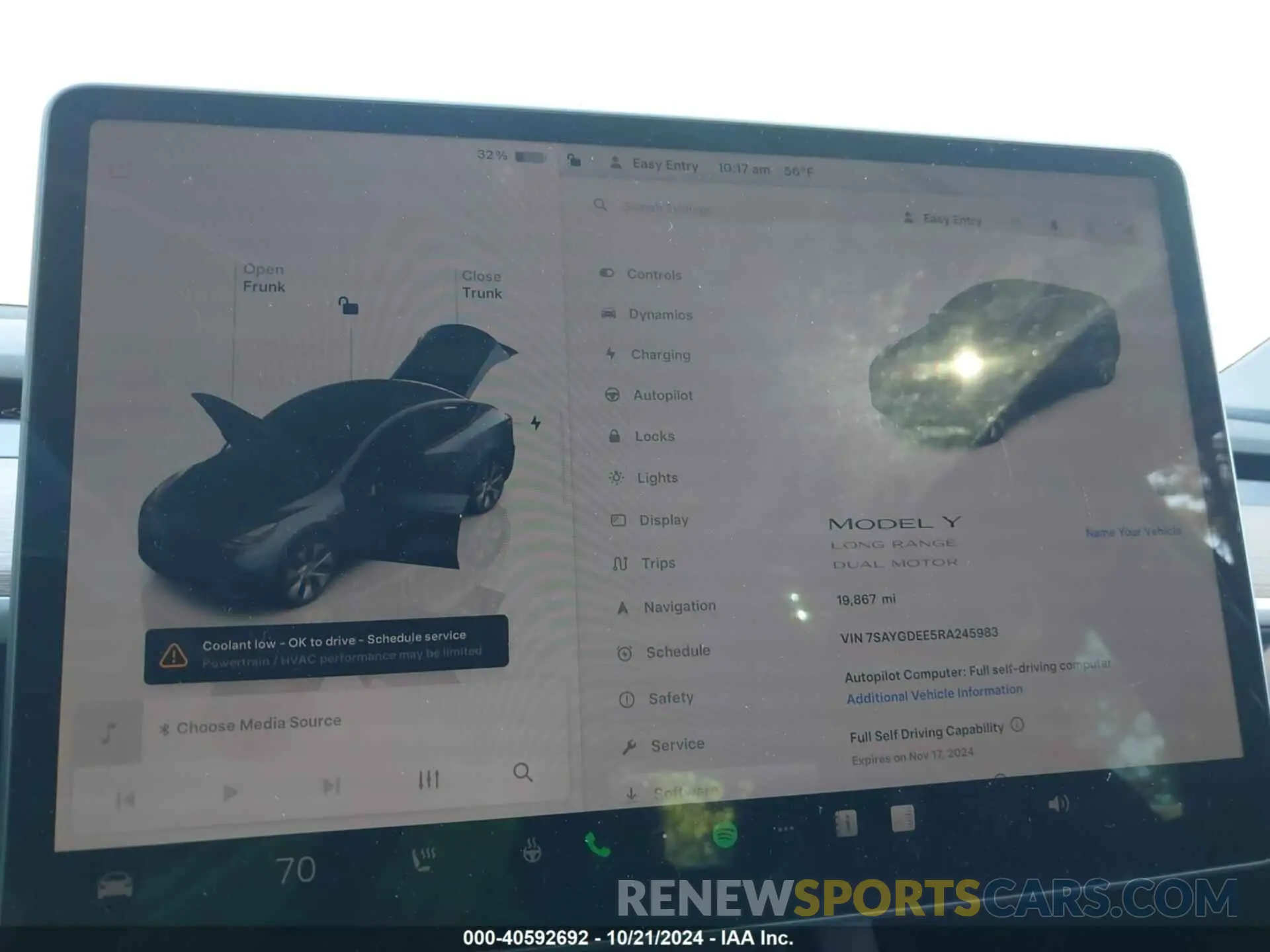 7 Photograph of a damaged car 7SAYGDEE5RA245983 TESLA MODEL Y 2024